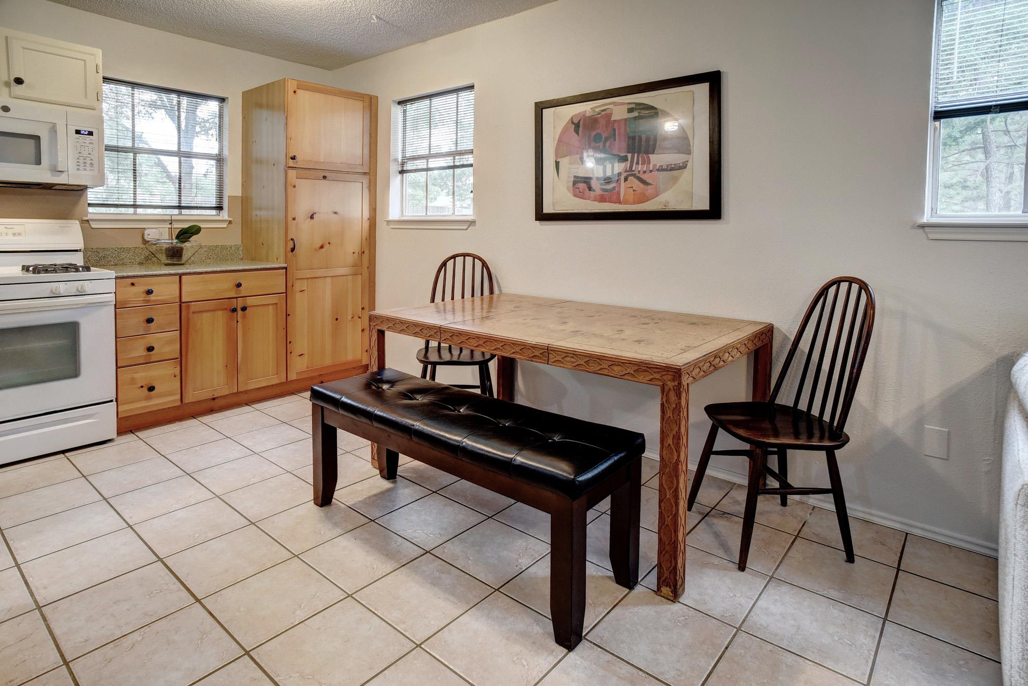 121 Pony Grass Ln, Bastrop, TX 78602