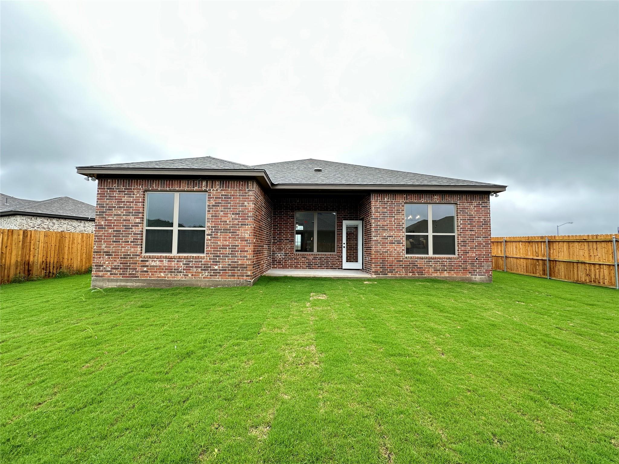 813 Eagle Cross Cv, Salado, TX 76571