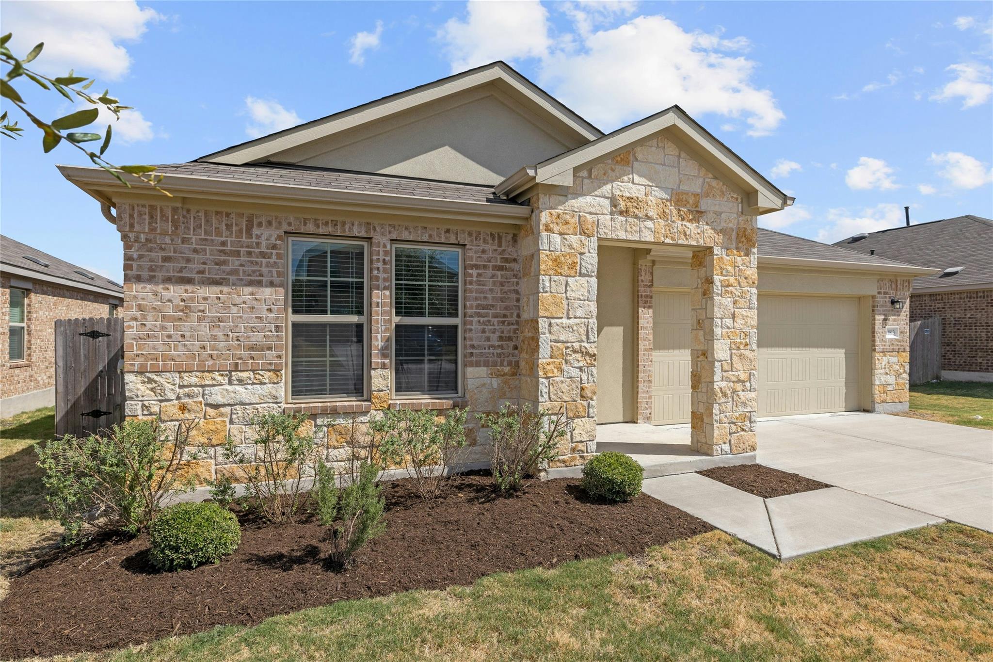 11813 Roscommon Trl, Austin, TX 78754