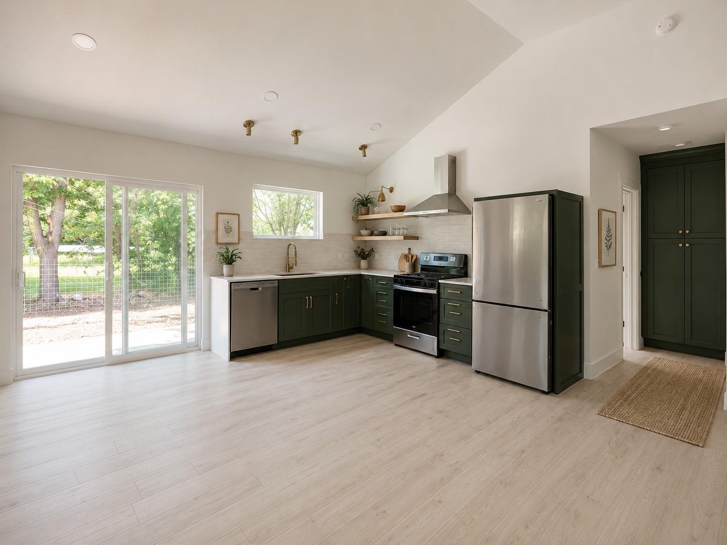908 E 13th St # 3, Austin, TX 78702