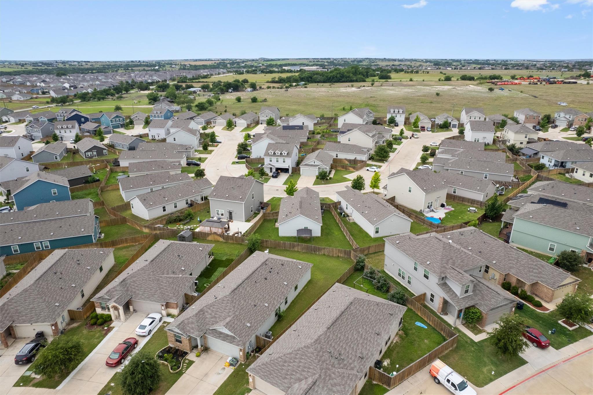791 Circle Way, Jarrell, TX 76537