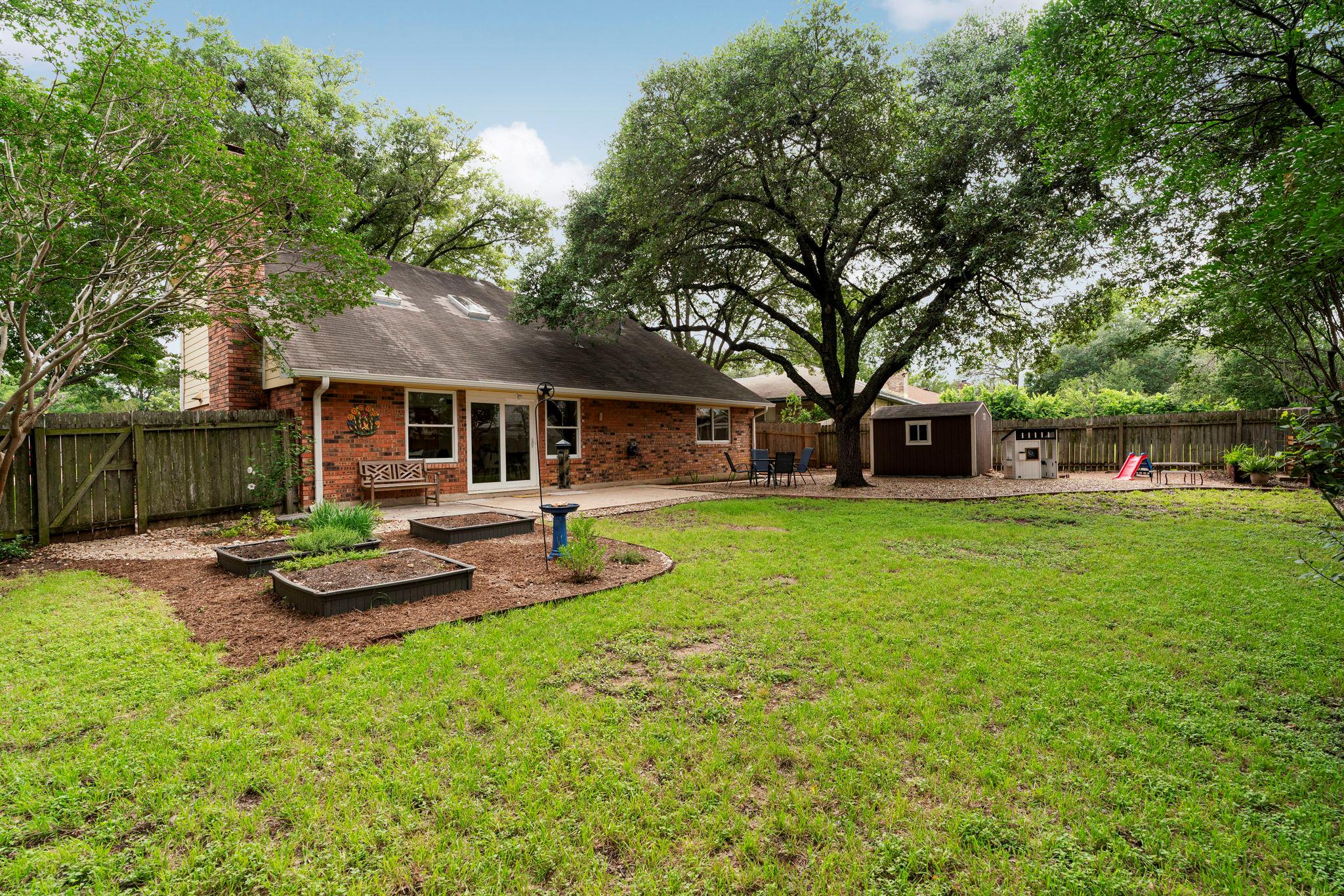 5504 Camp Fire Trl, Austin, TX 78749