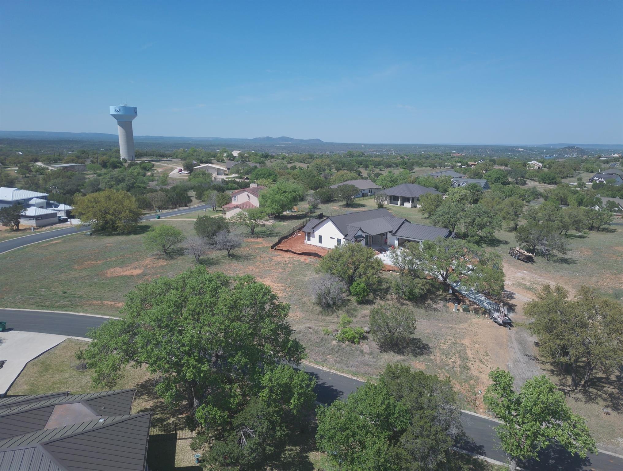 501 Nugget Cir, Horseshoe Bay, TX 78657