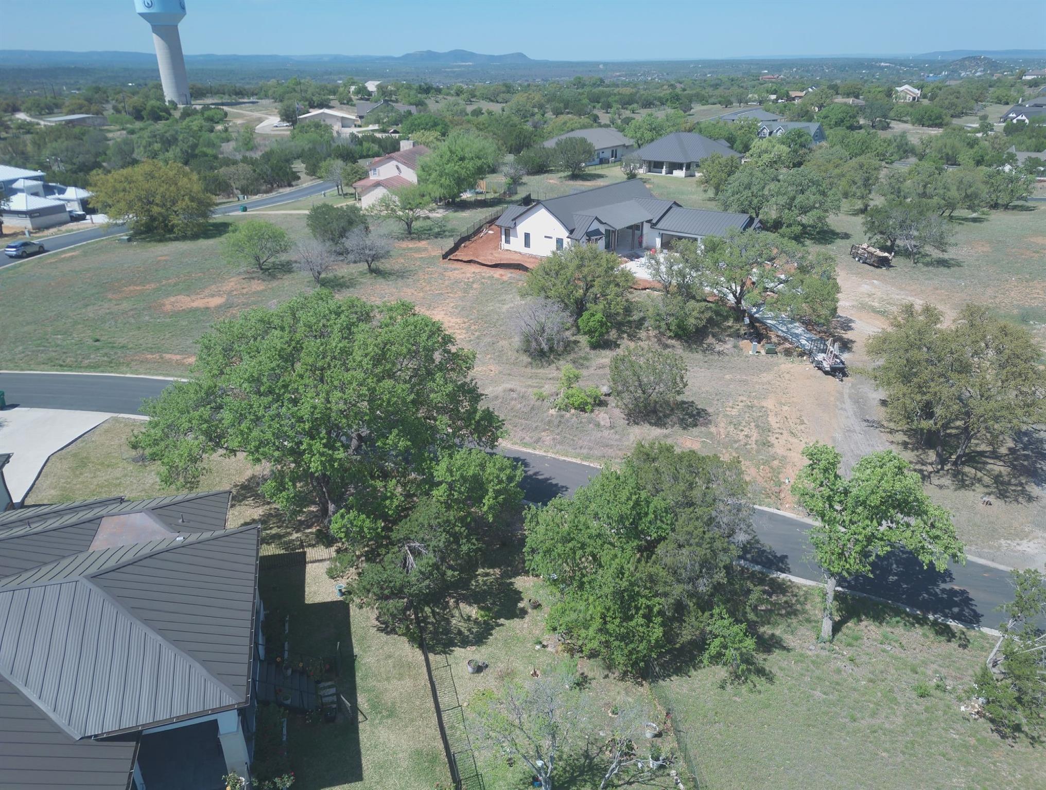 501 Nugget Cir, Horseshoe Bay, TX 78657