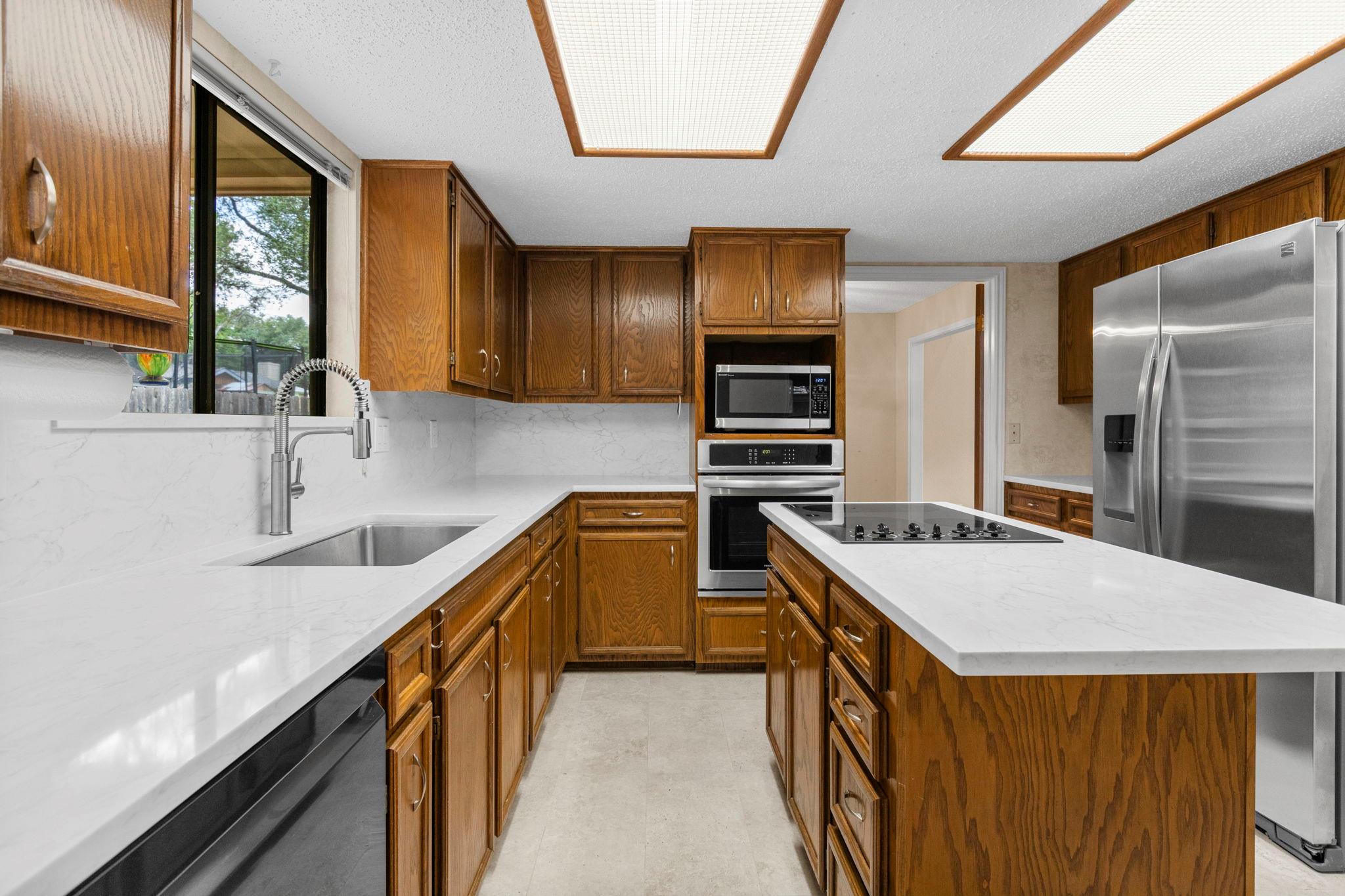 9006 Lockleven Loop, Austin, TX 78750