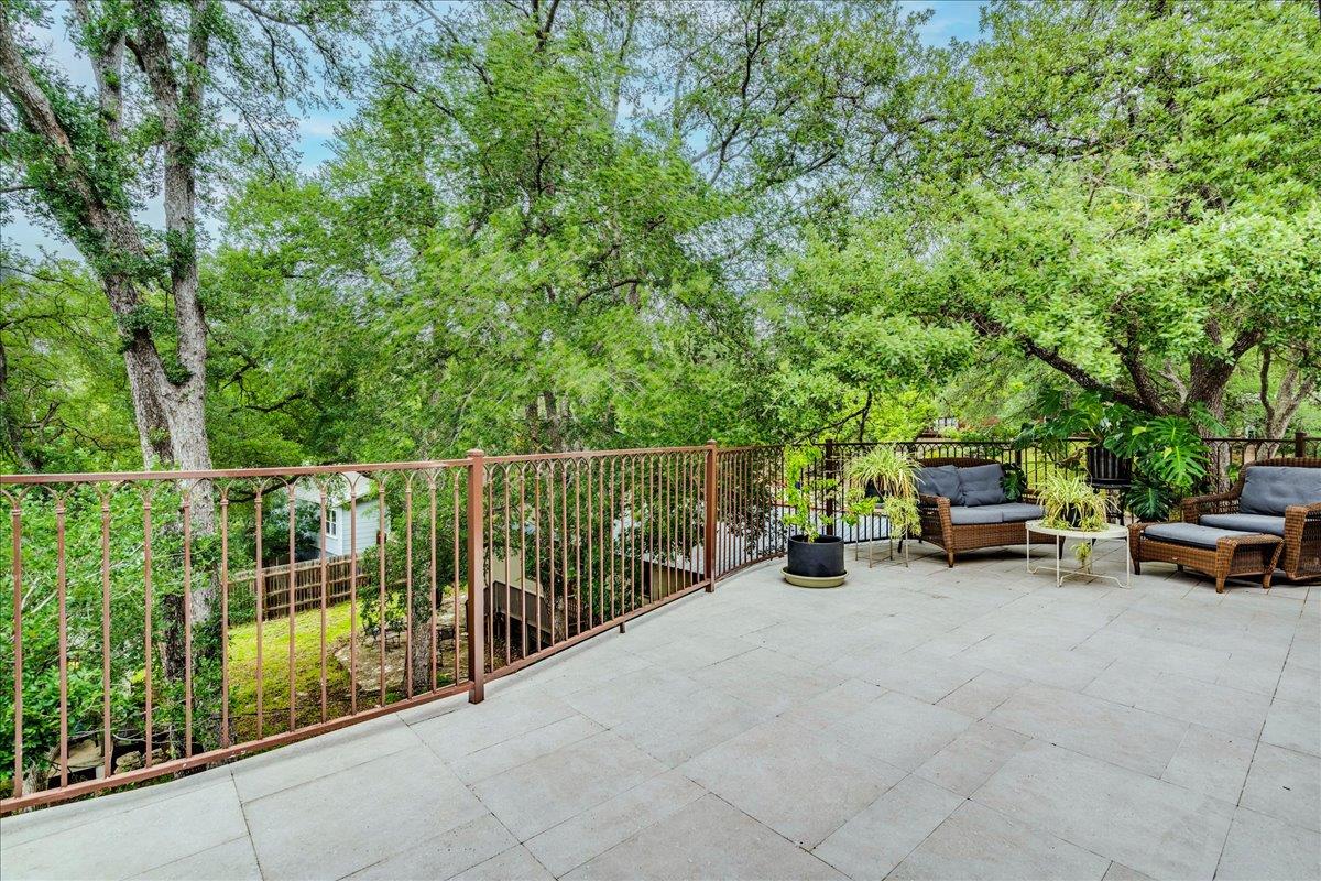 3012 S 4th St # B, Austin, TX 78704