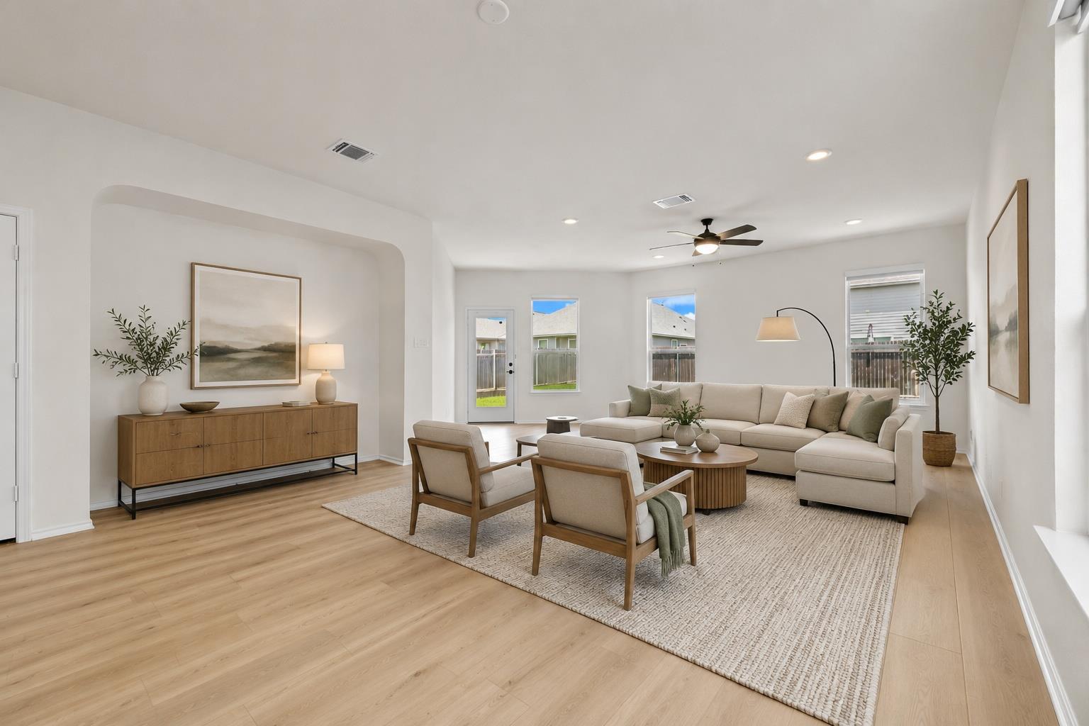 137 Lost Treasure Ter, Georgetown, TX 78628