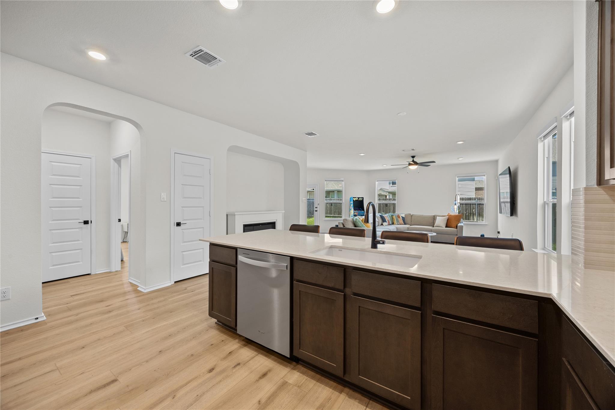 137 Lost Treasure Ter, Georgetown, TX 78628