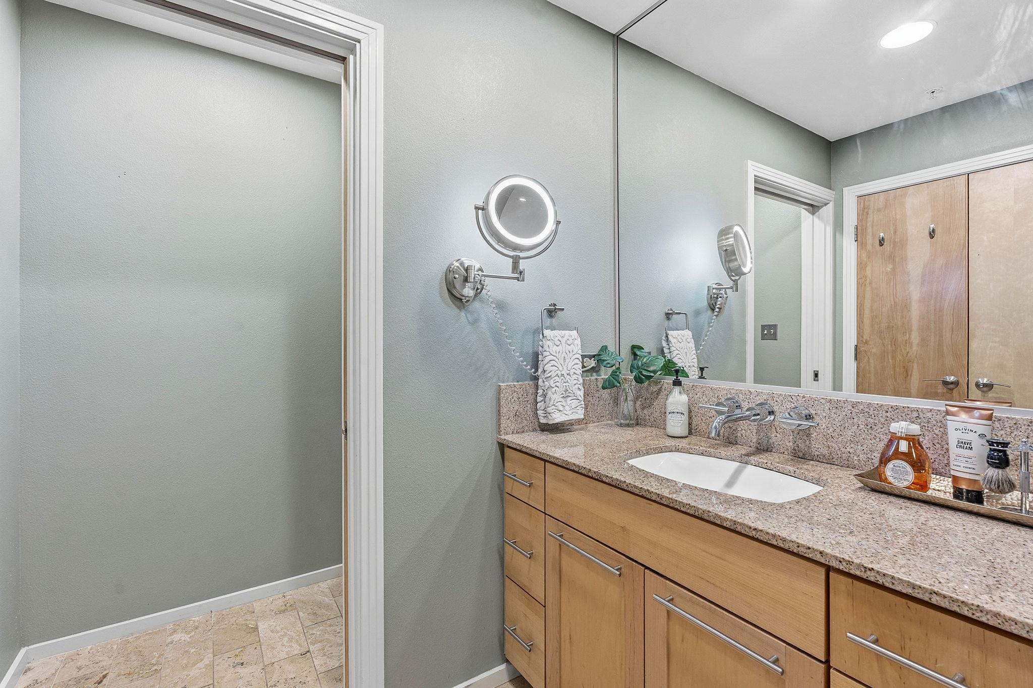 1600 Barton Springs Rd # 5103, Austin, TX 78704