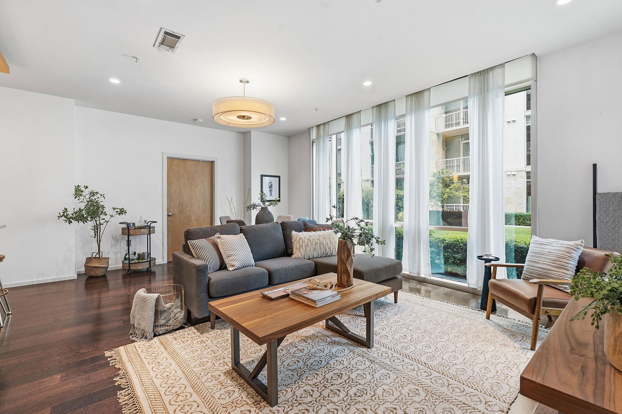 1600 Barton Springs Rd # 5103, Austin, TX 78704
