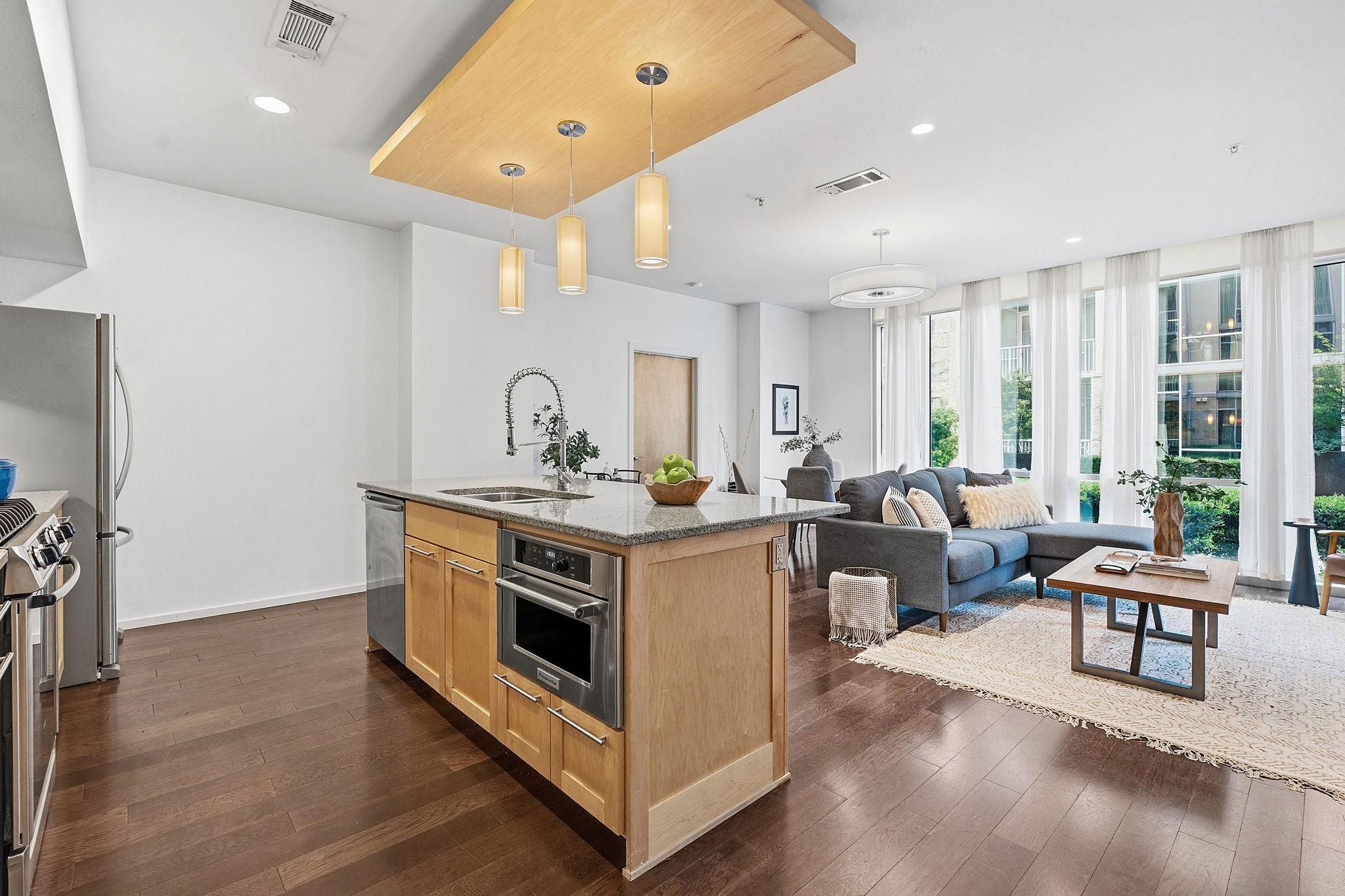 1600 Barton Springs Rd # 5103, Austin, TX 78704