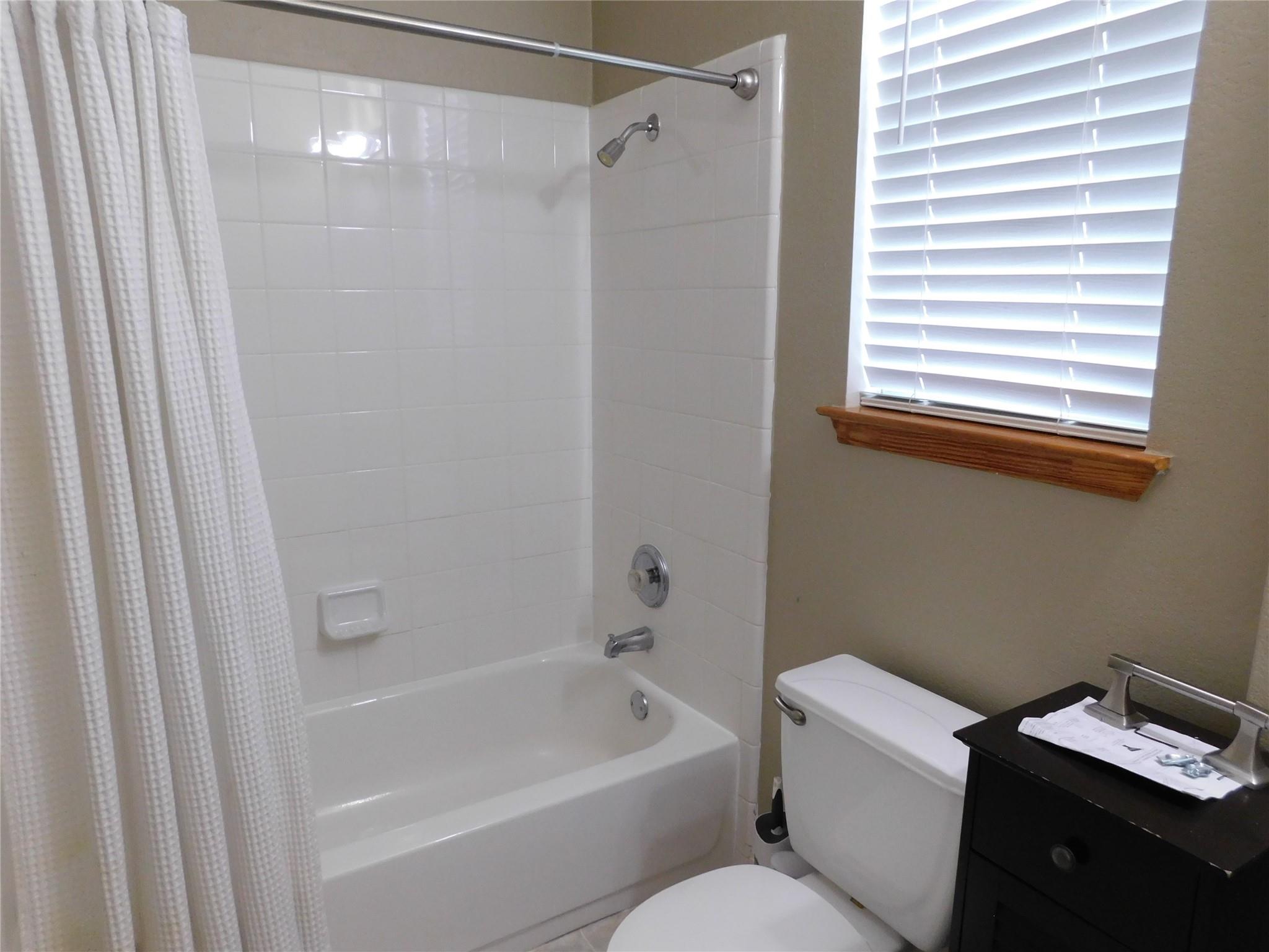 1511 Homewood Cir, Round Rock, TX 78665