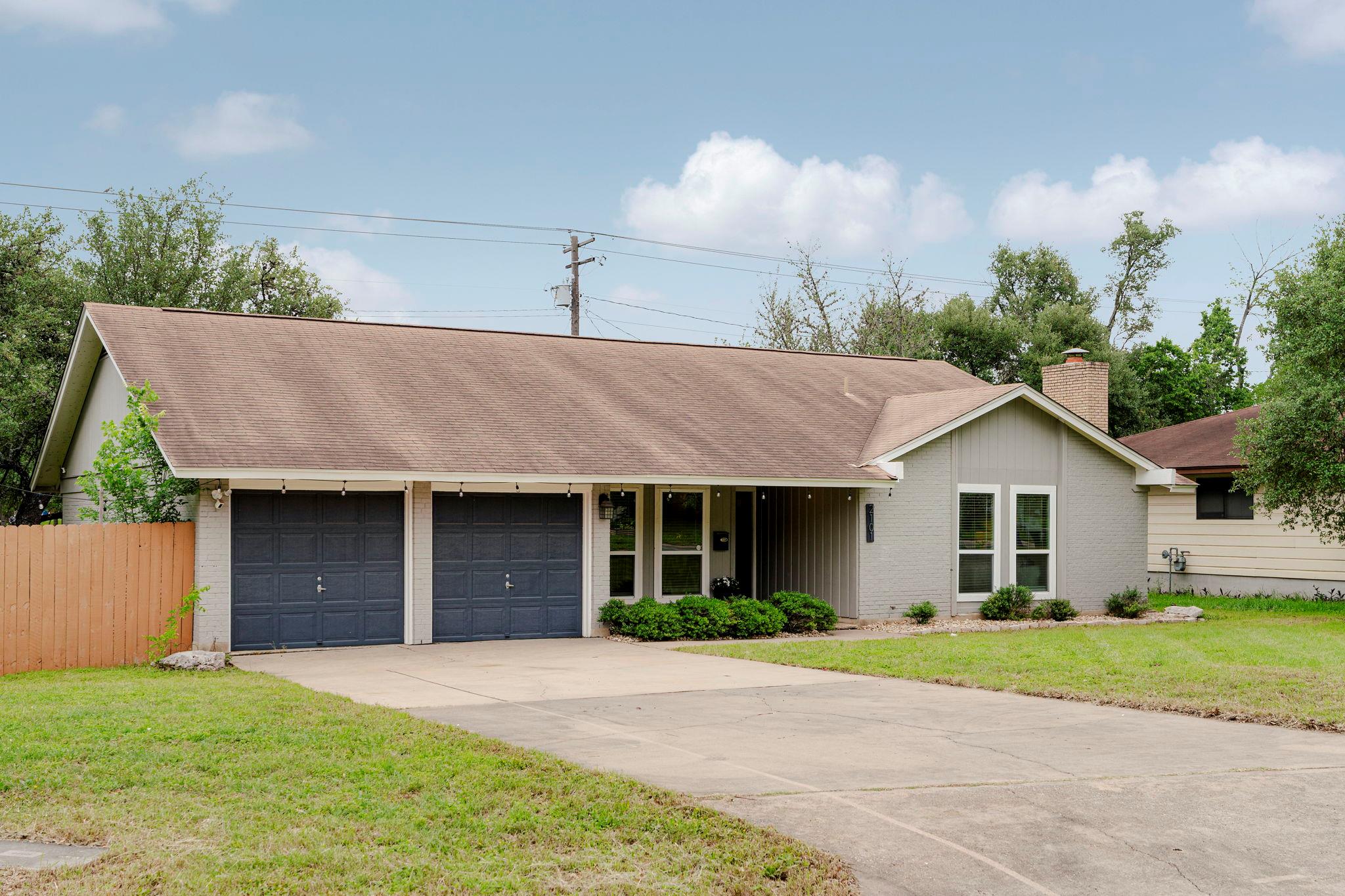 2101 Falcon Hill Dr, Austin, TX 78745