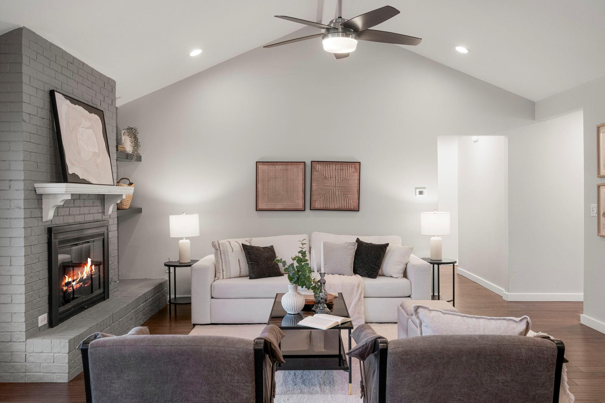 2101 Falcon Hill Dr, Austin, TX 78745
