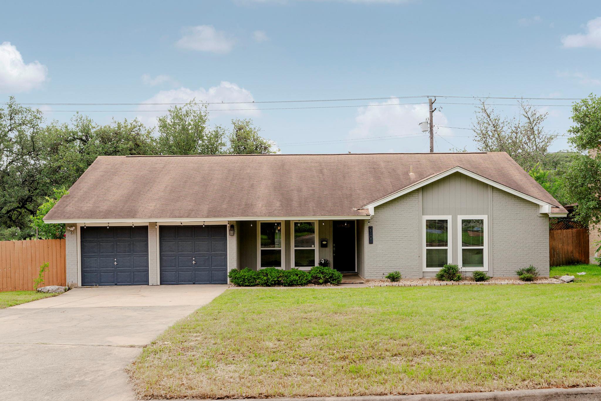2101 Falcon Hill Dr, Austin, TX 78745