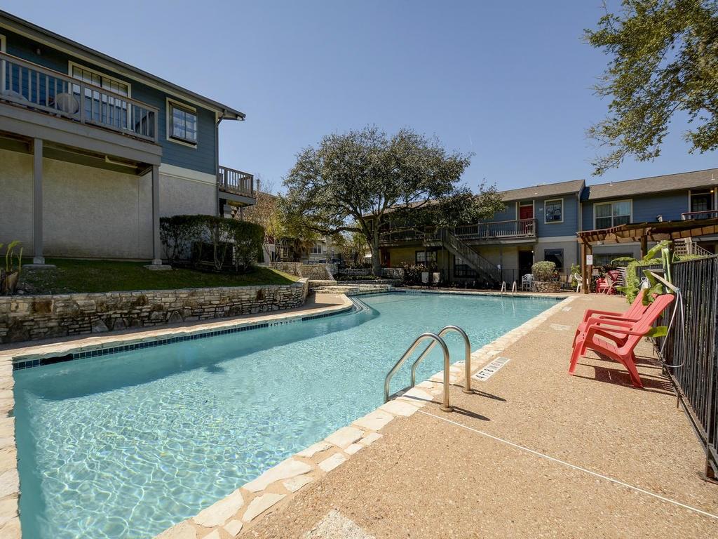 2215 POST Rd # 2024, Austin, TX 78704