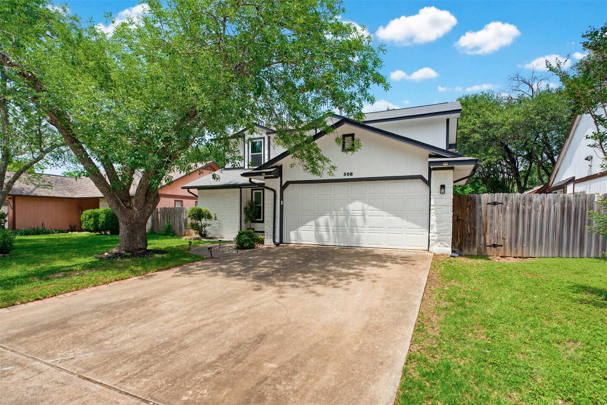 508 Maple Run Dr, Round Rock, TX 78664