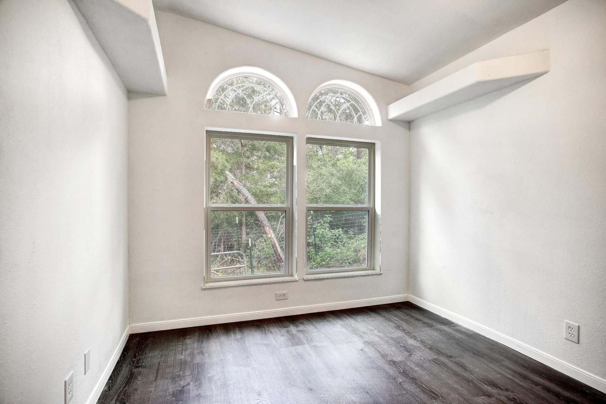 127 Serenity Dr, Bastrop, TX 78602