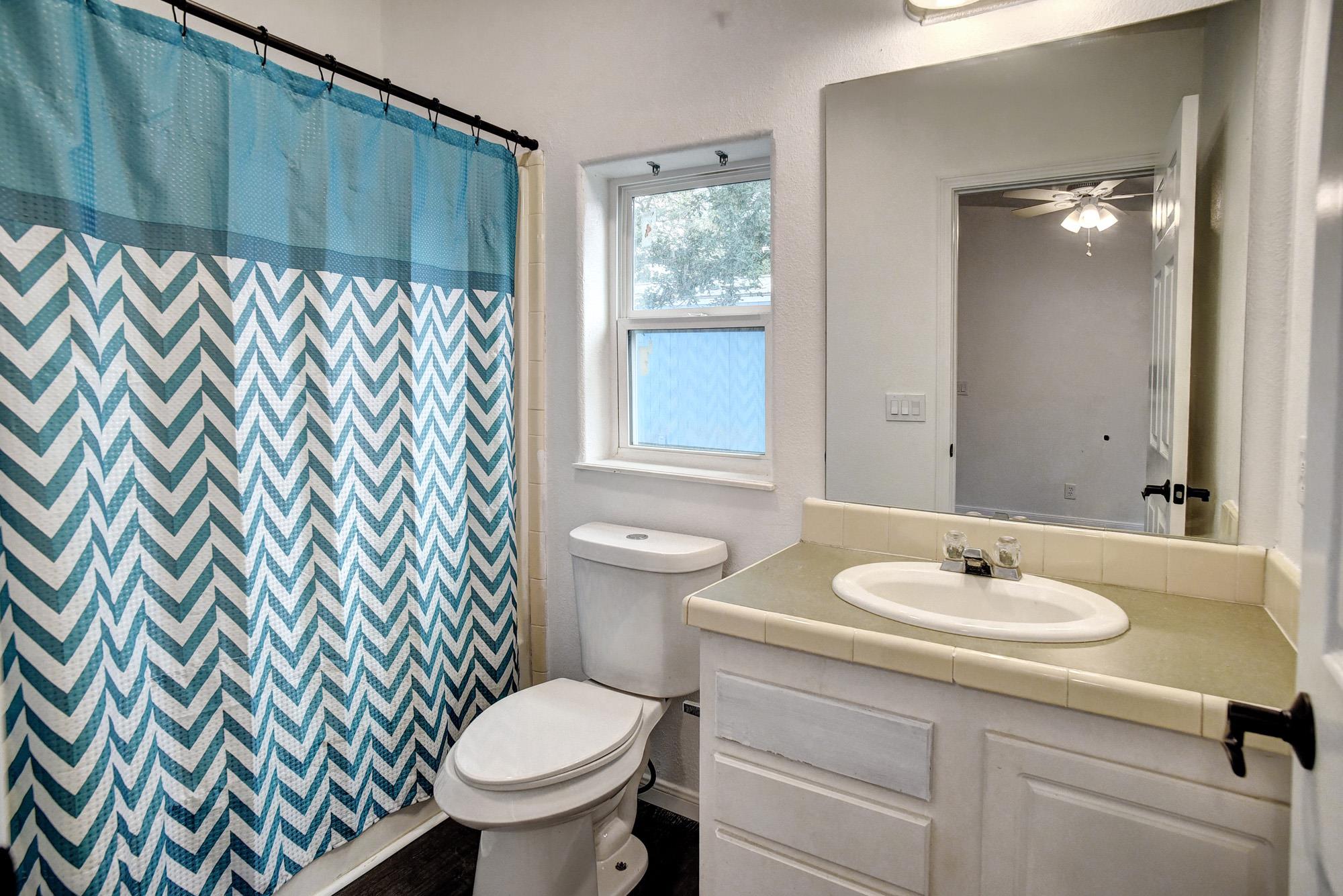 127 Serenity Dr, Bastrop, TX 78602