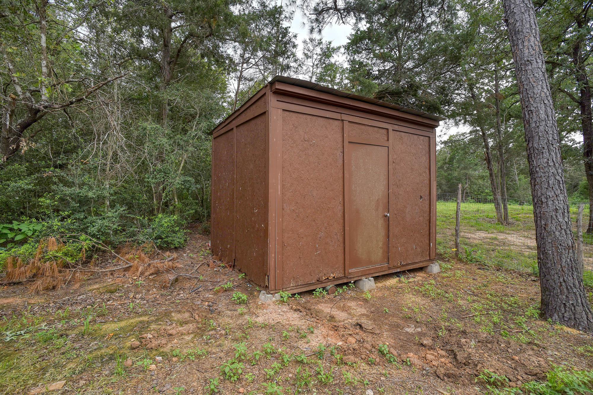 127 Serenity Dr, Bastrop, TX 78602
