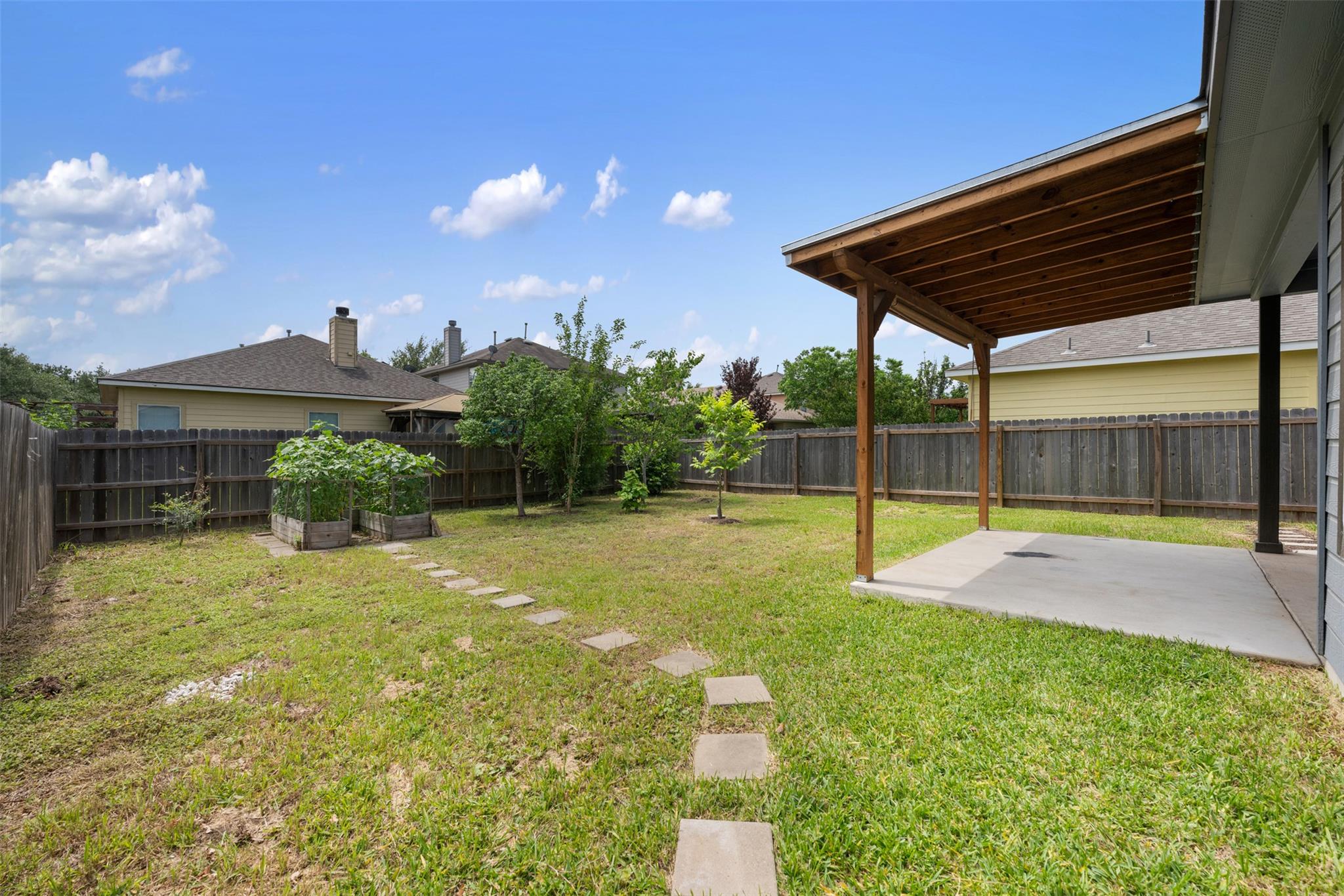 3825 Carbondale Ave, Austin, TX 78744