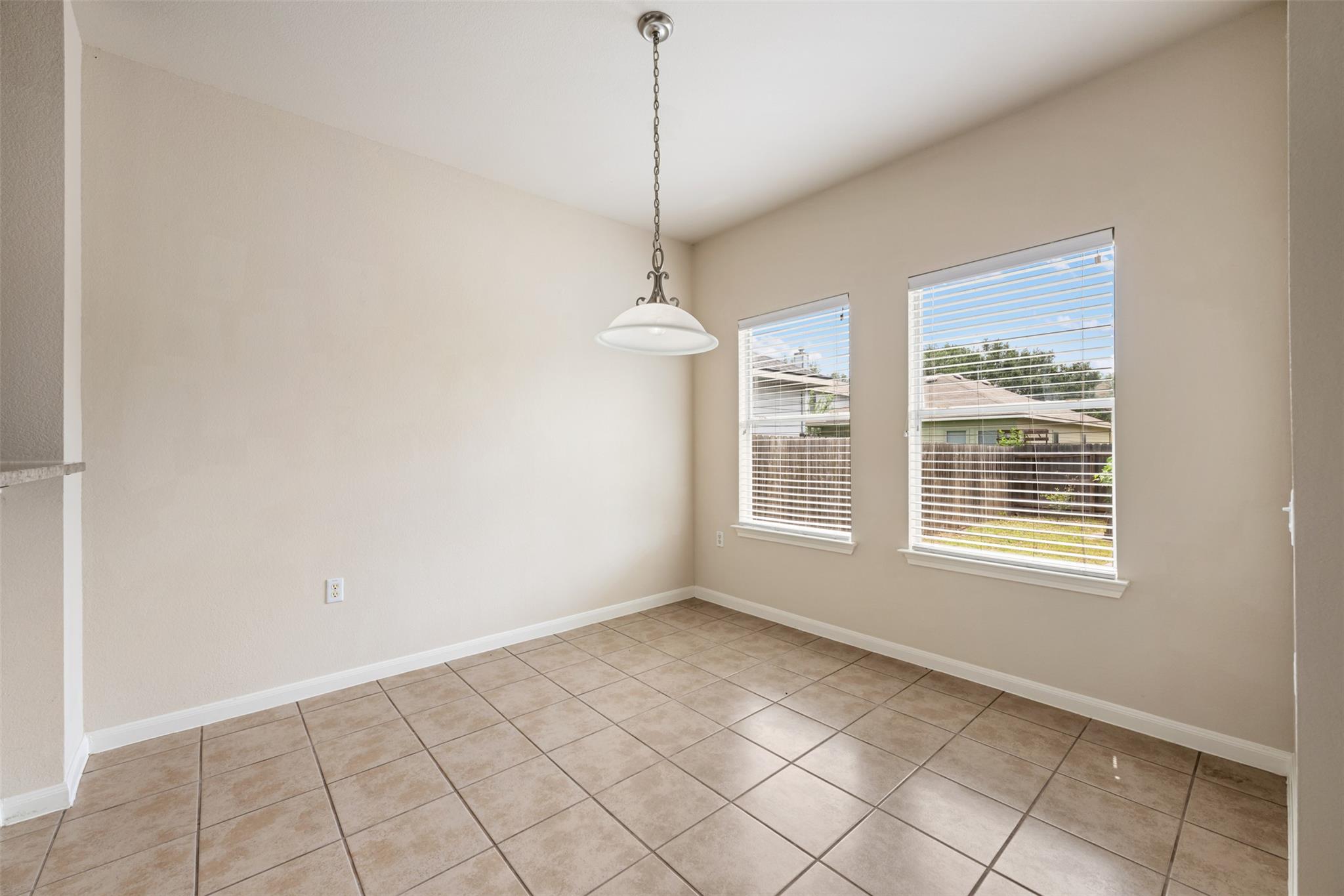 3825 Carbondale Ave, Austin, TX 78744