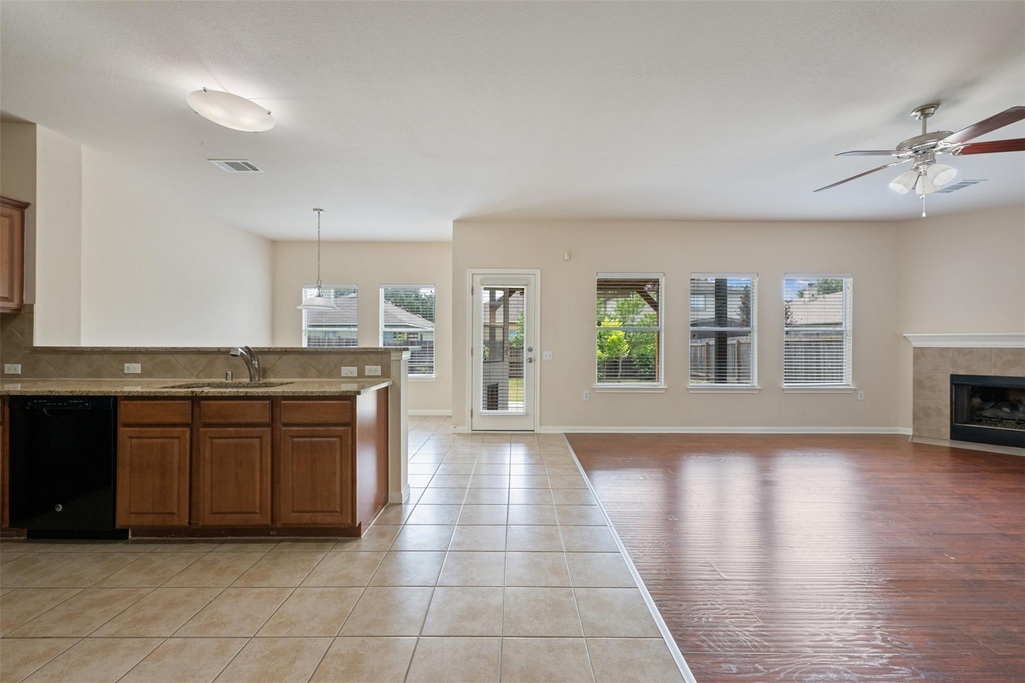 3825 Carbondale Ave, Austin, TX 78744