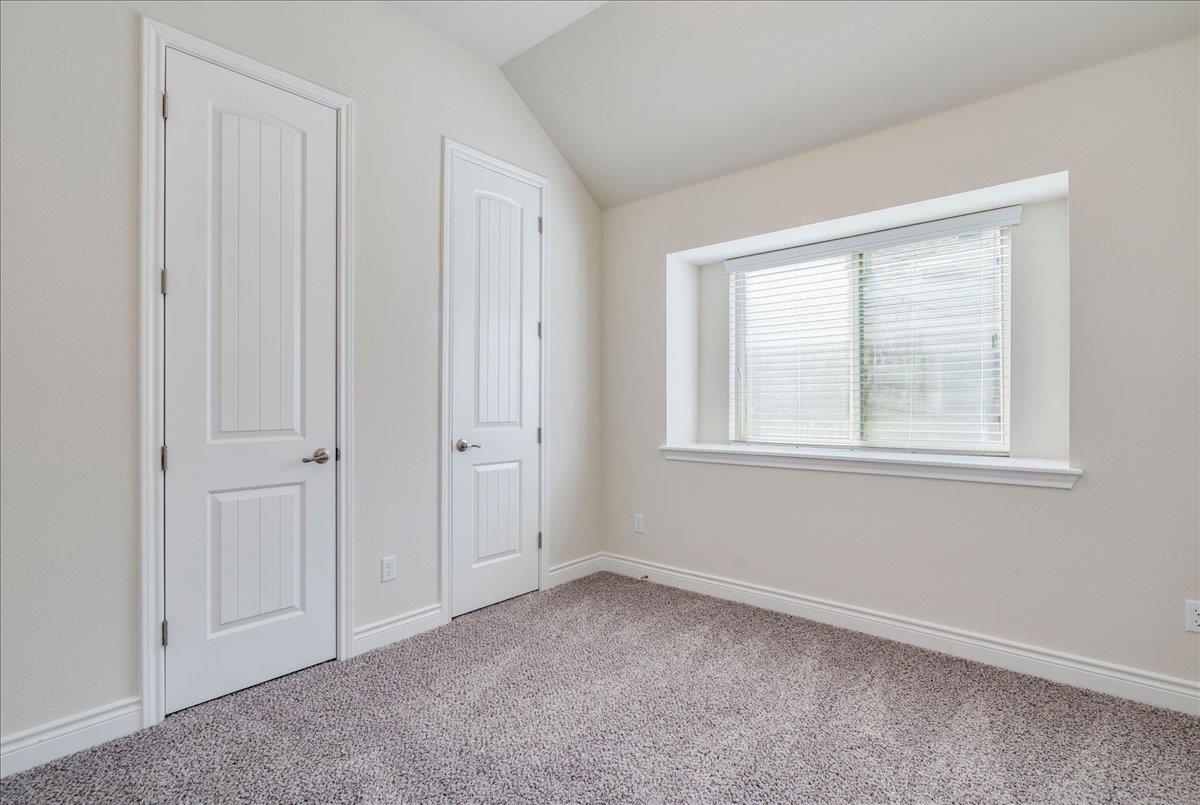 124 Compass Ln, Kyle, TX 78640
