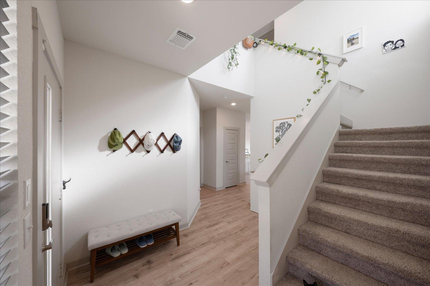 2109 Ettalee Ct, Austin, TX 78754