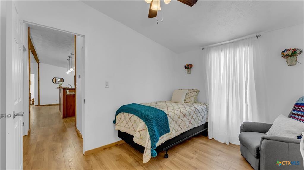 9902 County Road 210, Bertram, TX 78605
