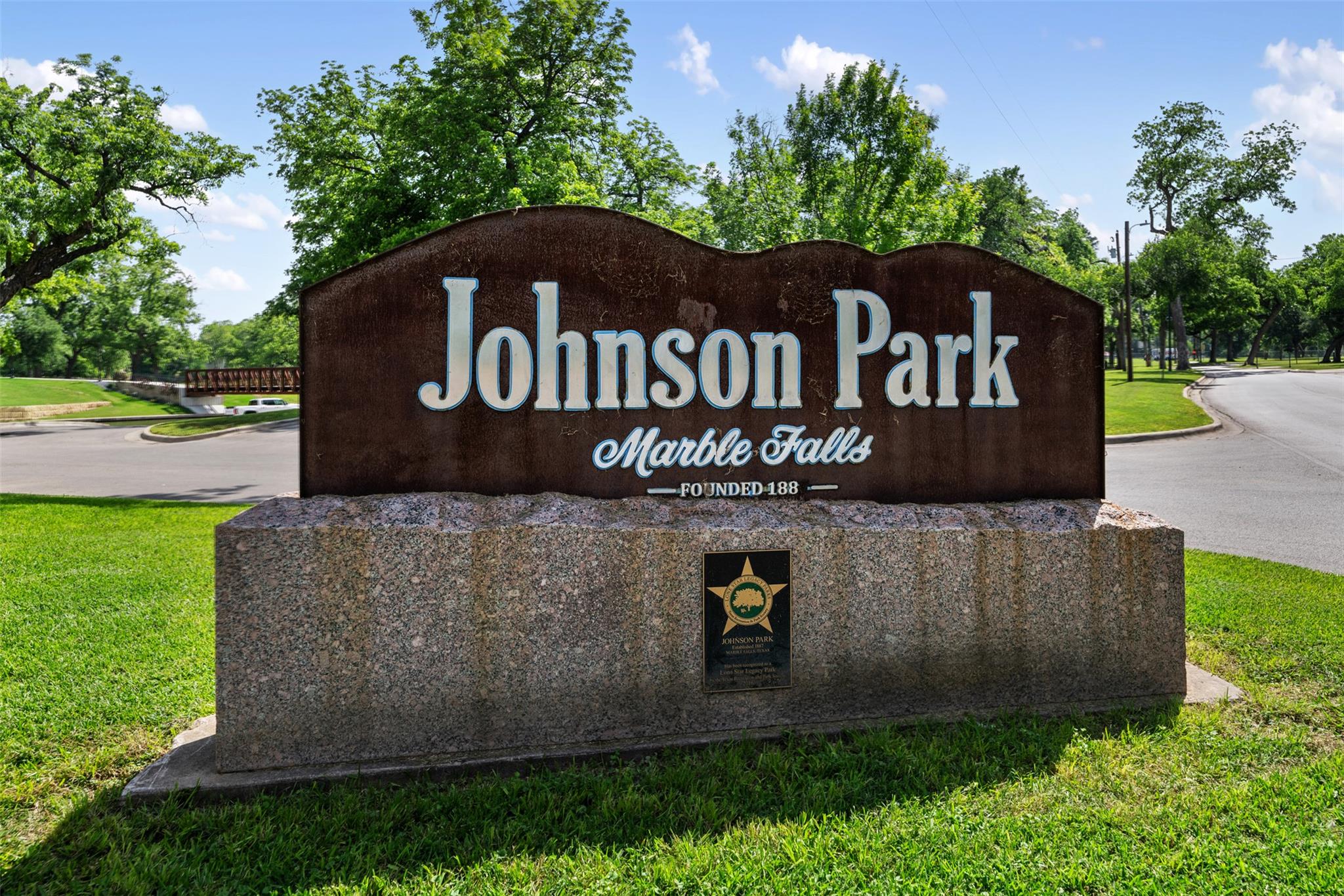 1002 Pecan Cir, Marble Falls, TX 78654