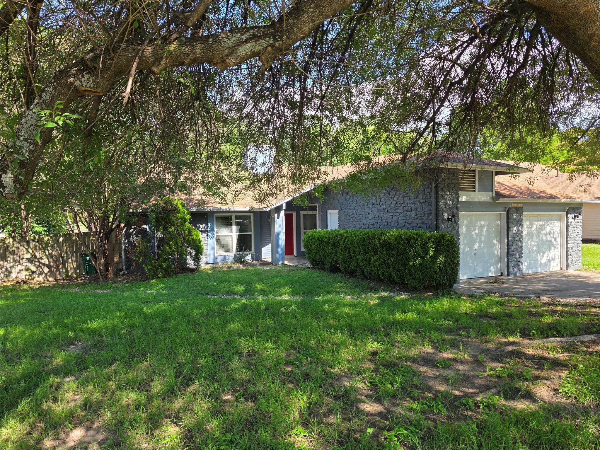 11815 Lochridge Dr, Austin, TX 78758