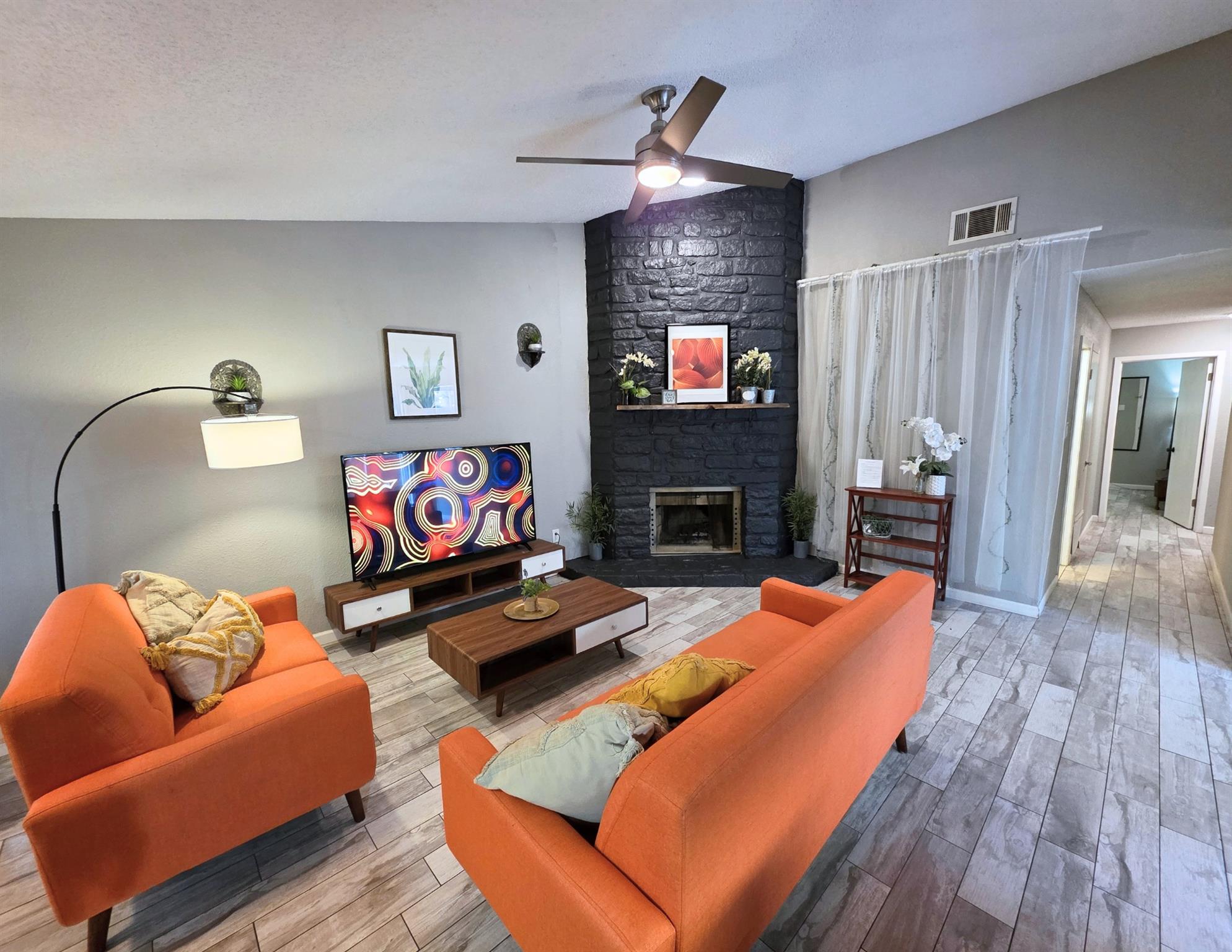 11815 Lochridge Dr, Austin, TX 78758