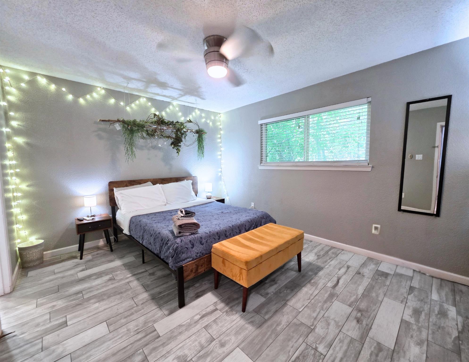 11815 Lochridge Dr, Austin, TX 78758