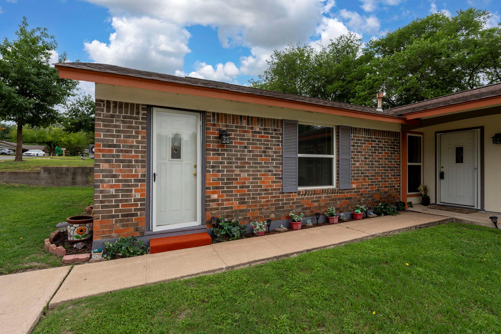 716 Buckingham Pl, Austin, TX 78745