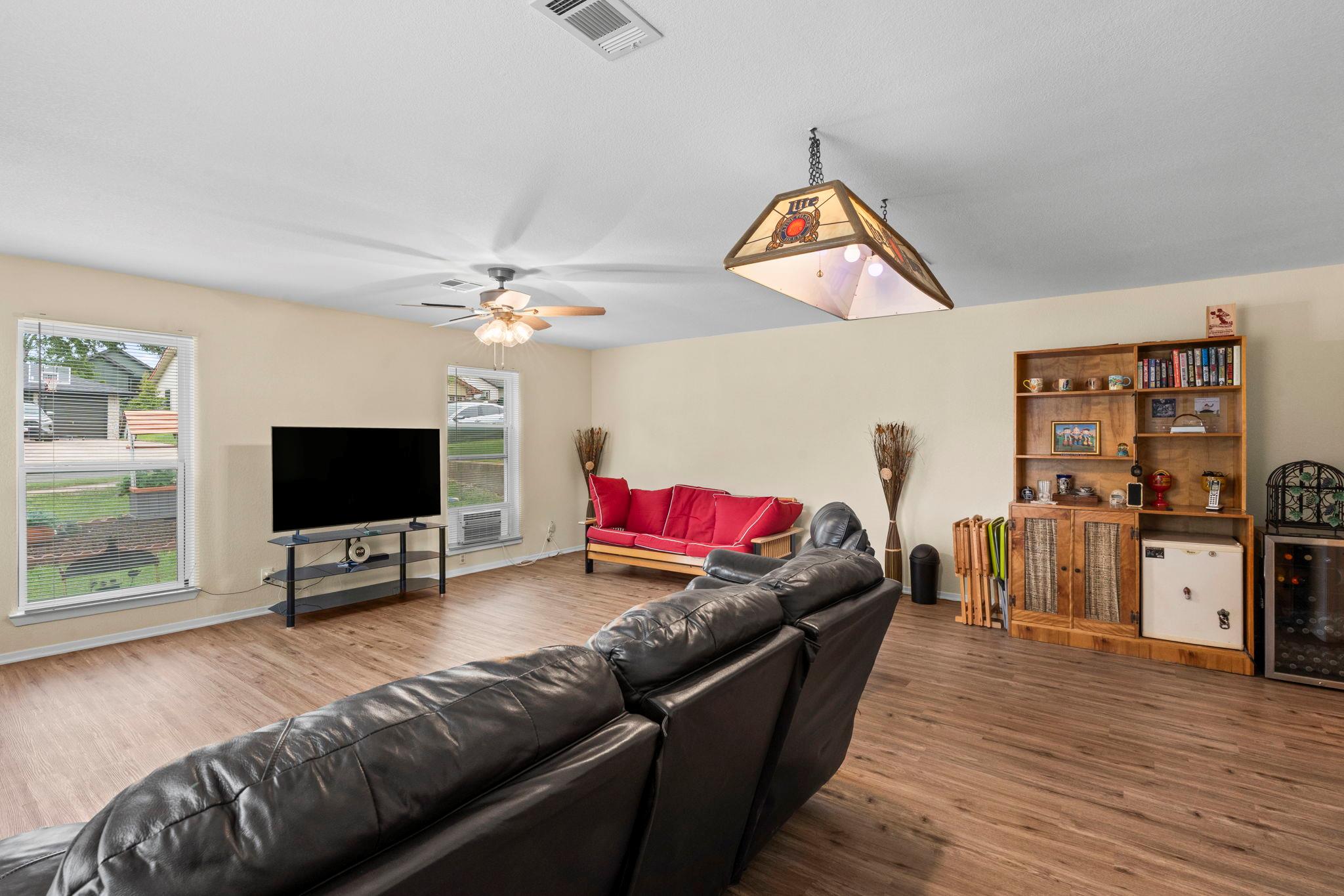 716 Buckingham Pl, Austin, TX 78745
