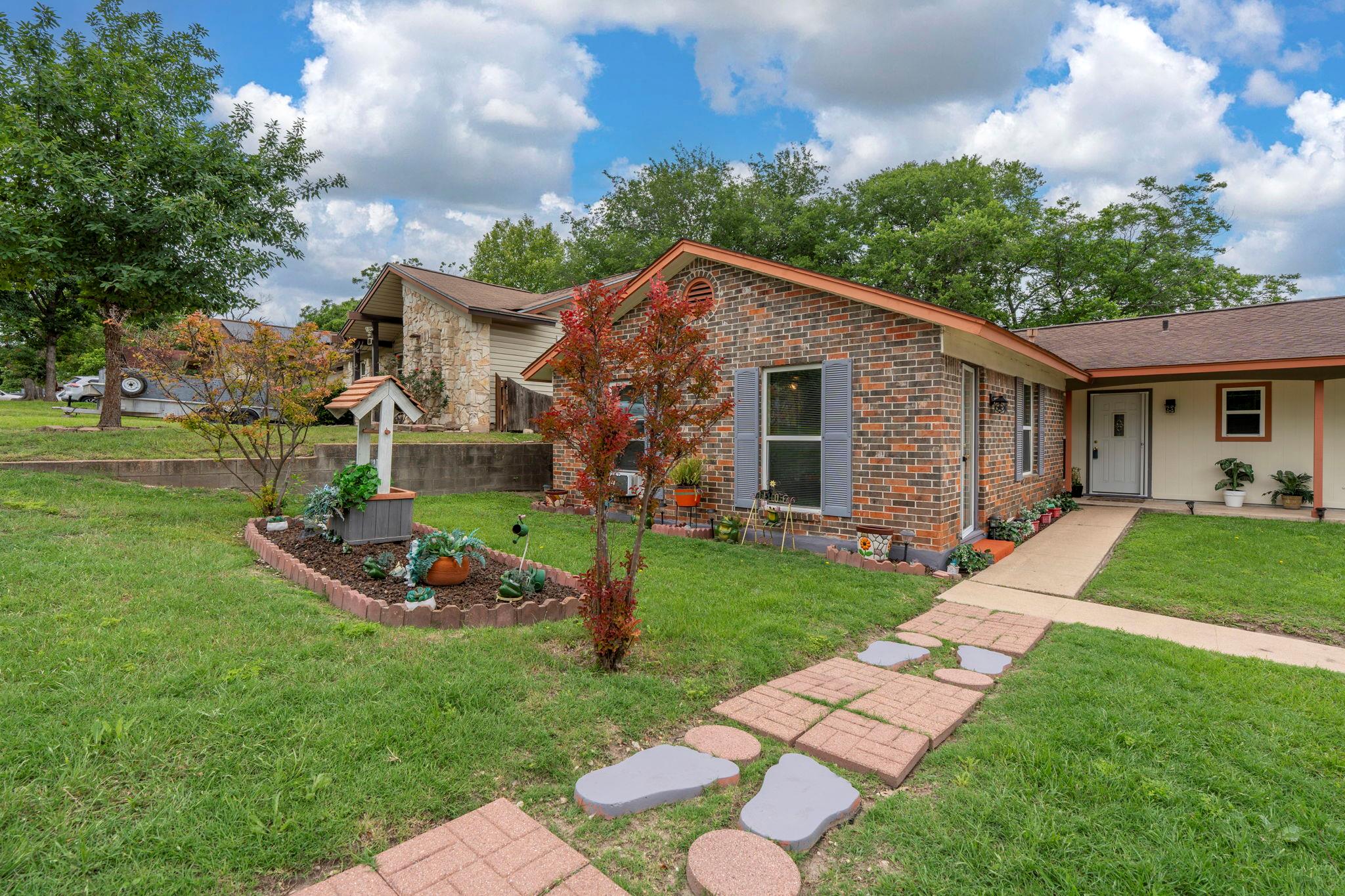 716 Buckingham Pl, Austin, TX 78745