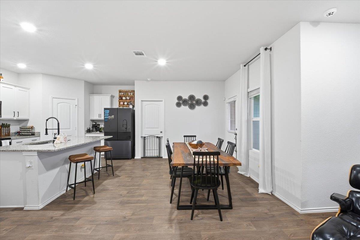 1012 NORWAY, Seguin, TX 78155