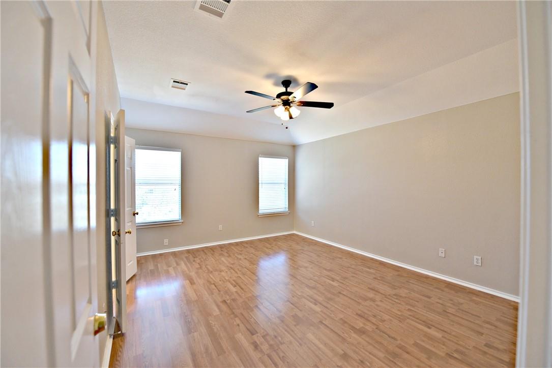 9207 Brandts Wood St, Austin, TX 78744