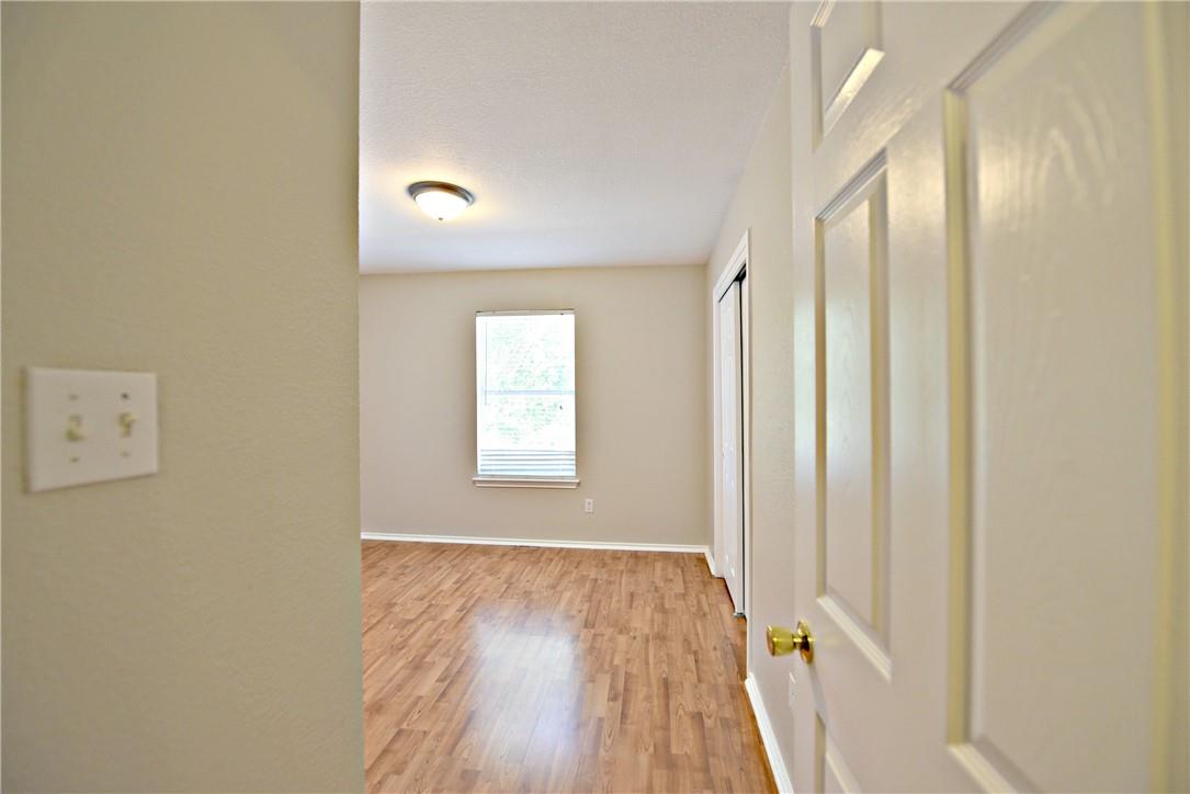 9207 Brandts Wood St, Austin, TX 78744