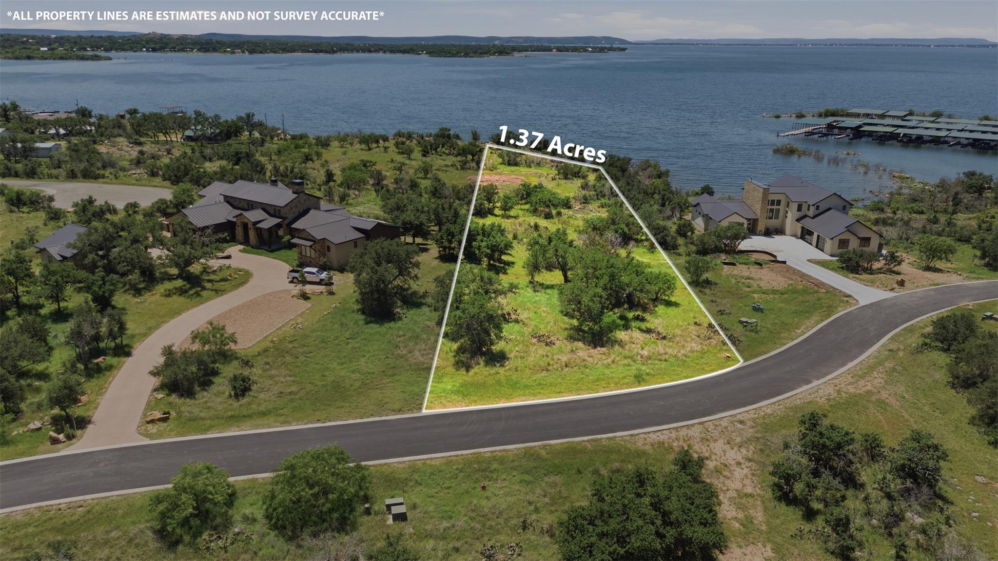 308 Peninsula Dr, Burnet, TX 78611