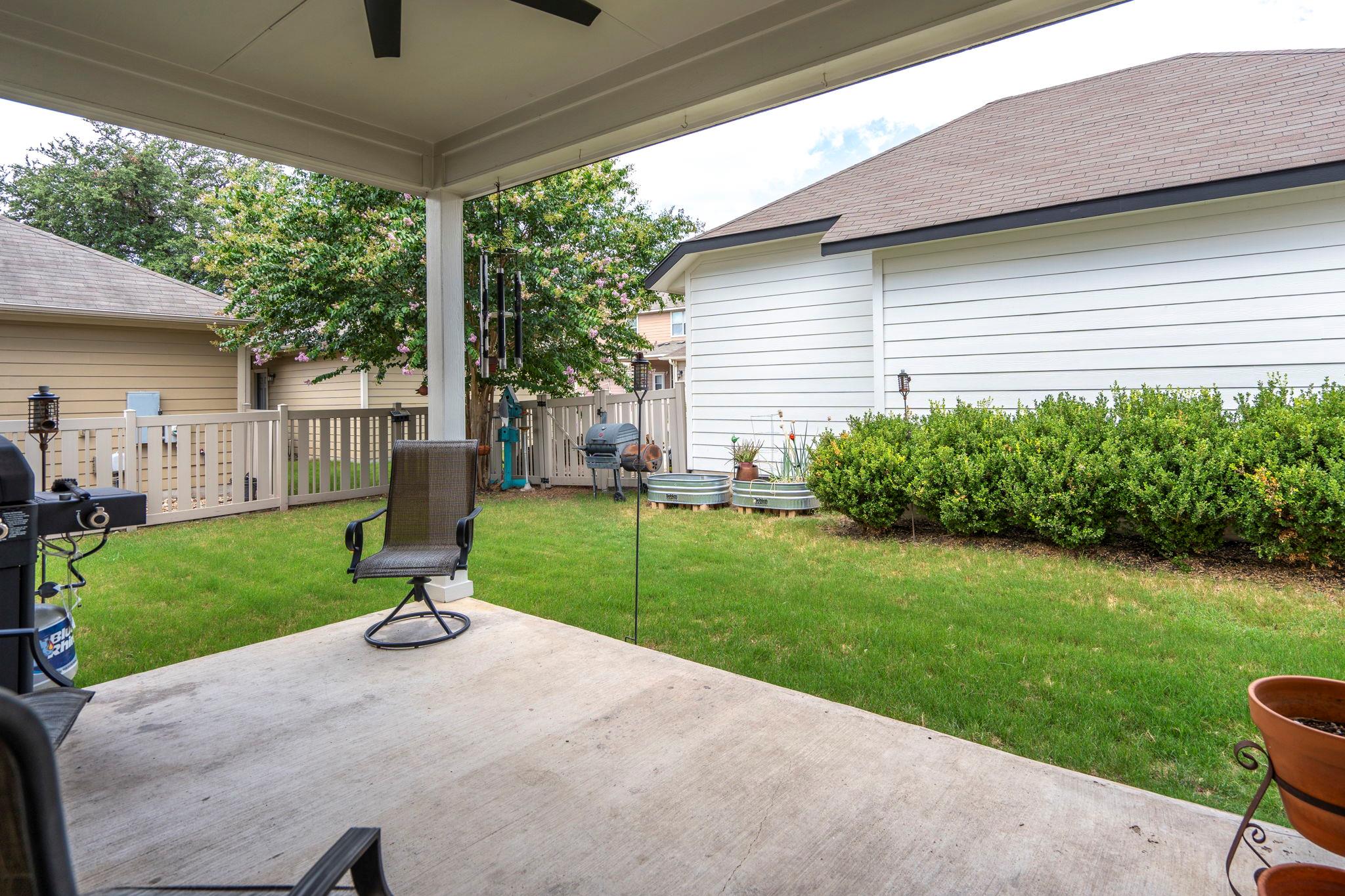 2037 Herzog Blvd, Kyle, TX 78640