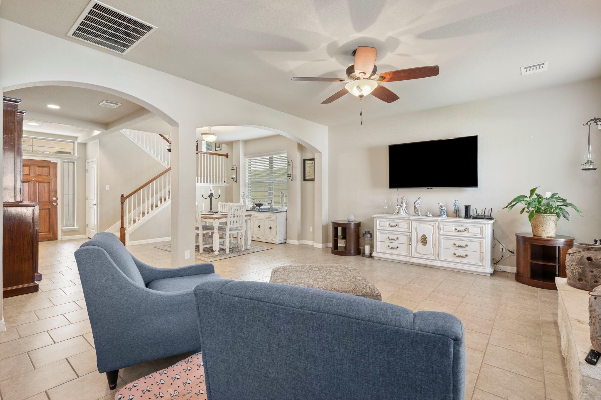 2037 Herzog Blvd, Kyle, TX 78640
