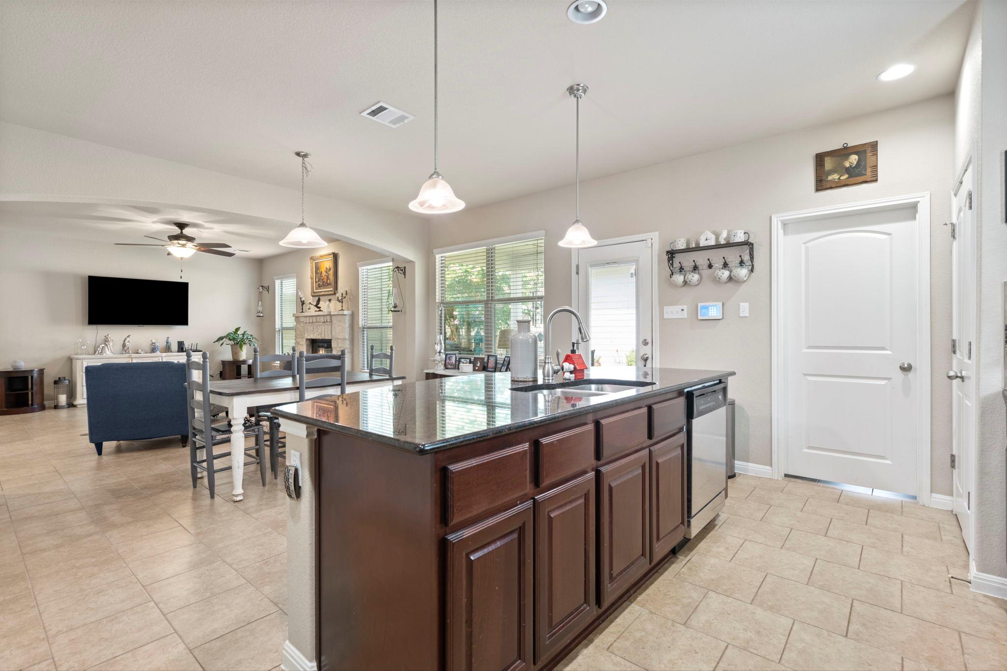 2037 Herzog Blvd, Kyle, TX 78640