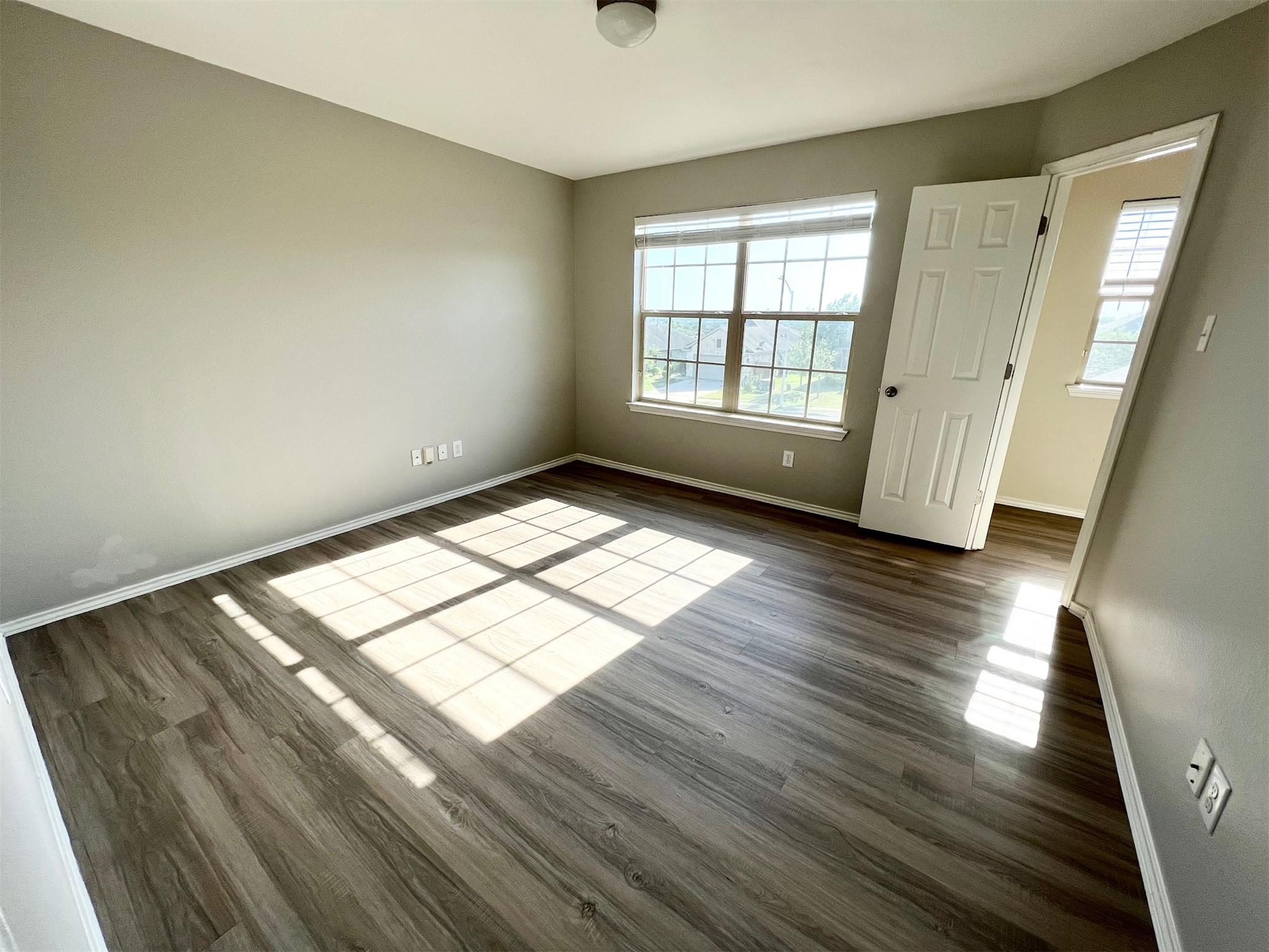 147 Wildfire Cv, Buda, TX 78610
