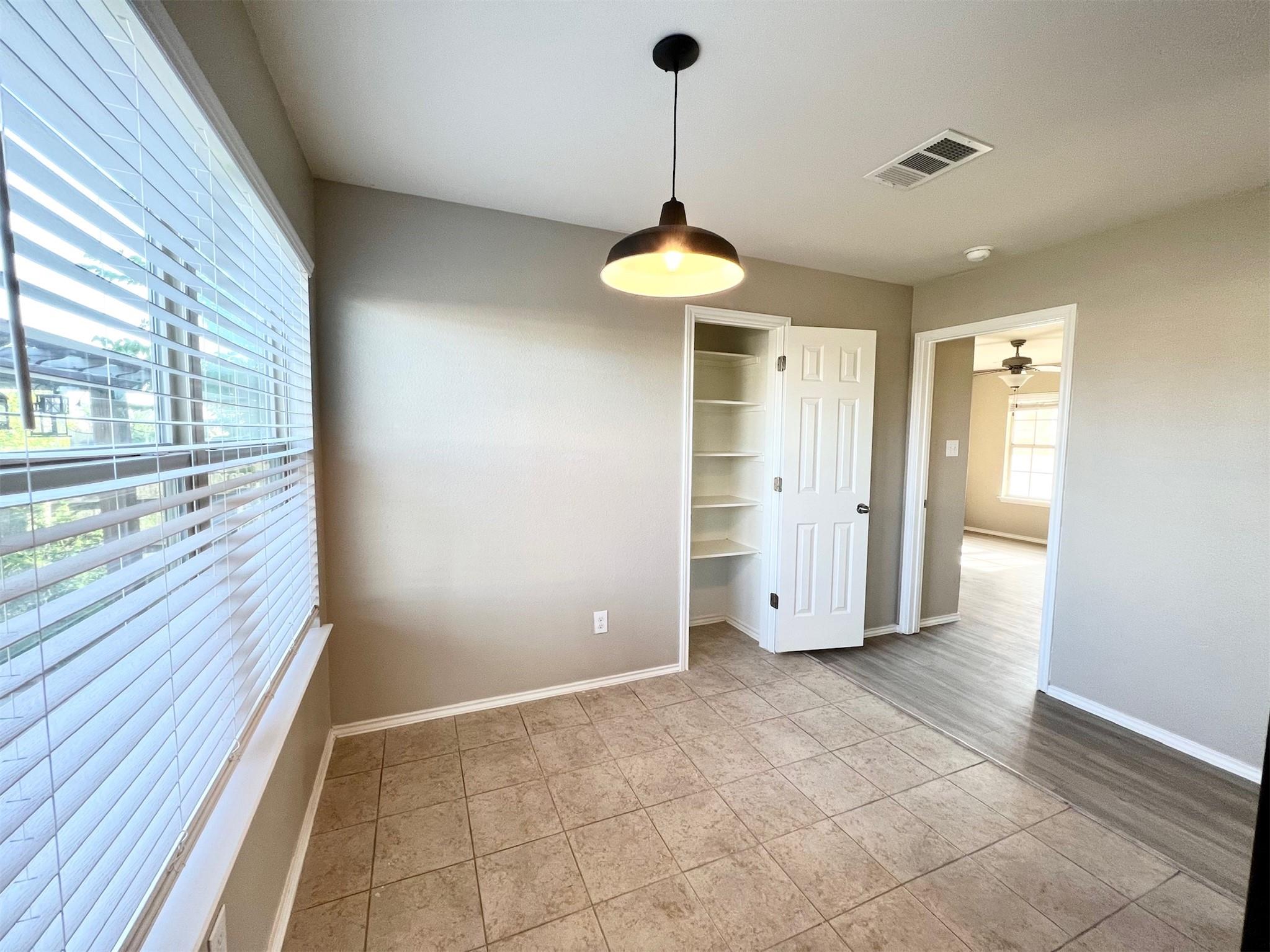 147 Wildfire Cv, Buda, TX 78610