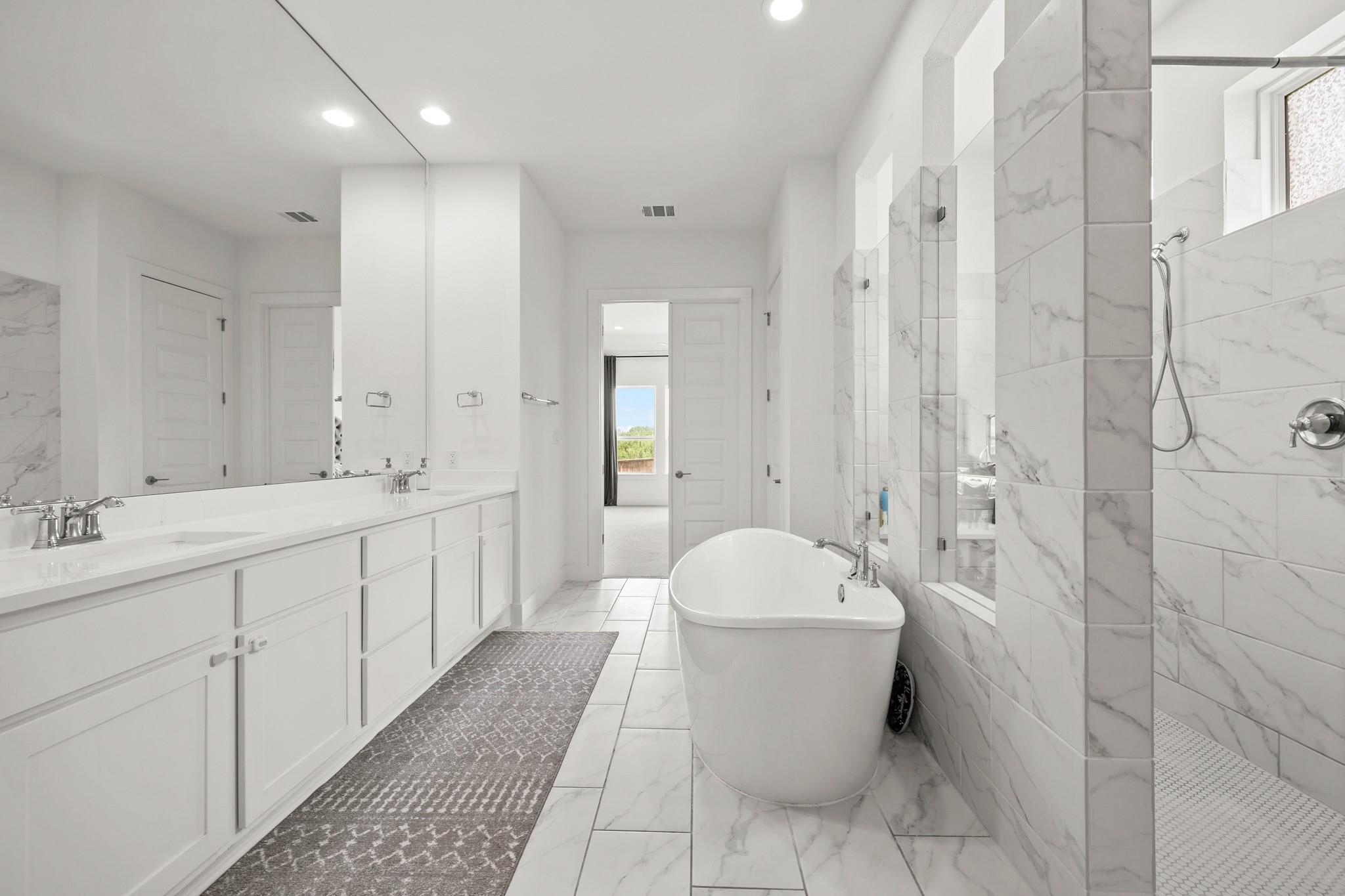 712 Palamos Dr, Leander, TX 78641