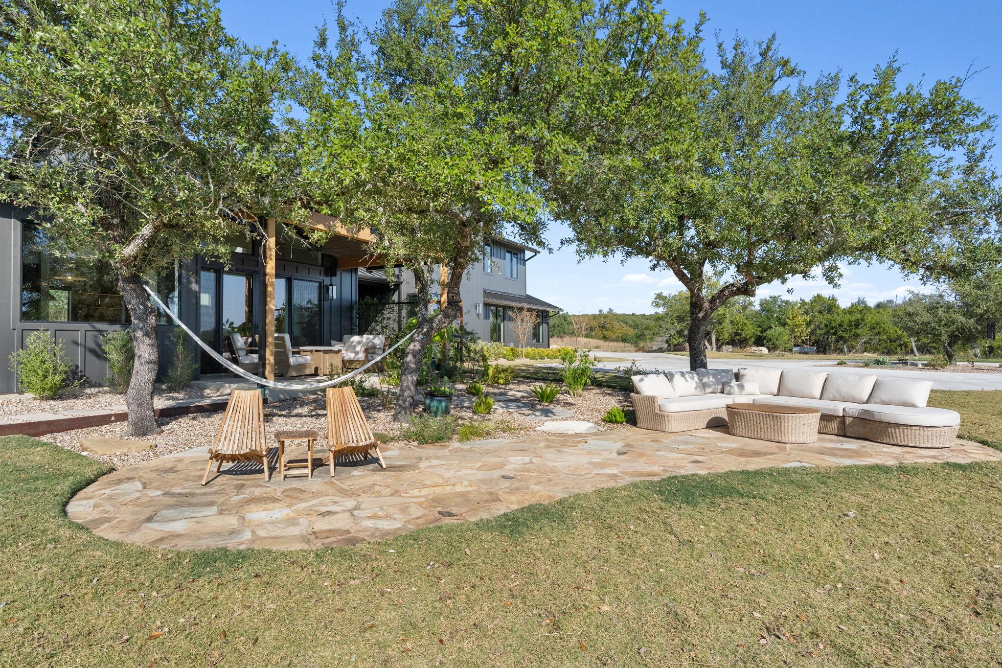 503 Happy Trl, Dripping Springs, TX 78620
