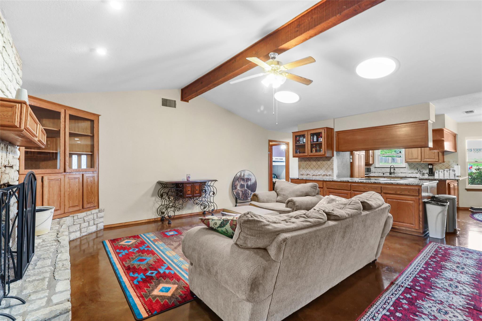 1304 Sunset Dr, Marble Falls, TX 78654