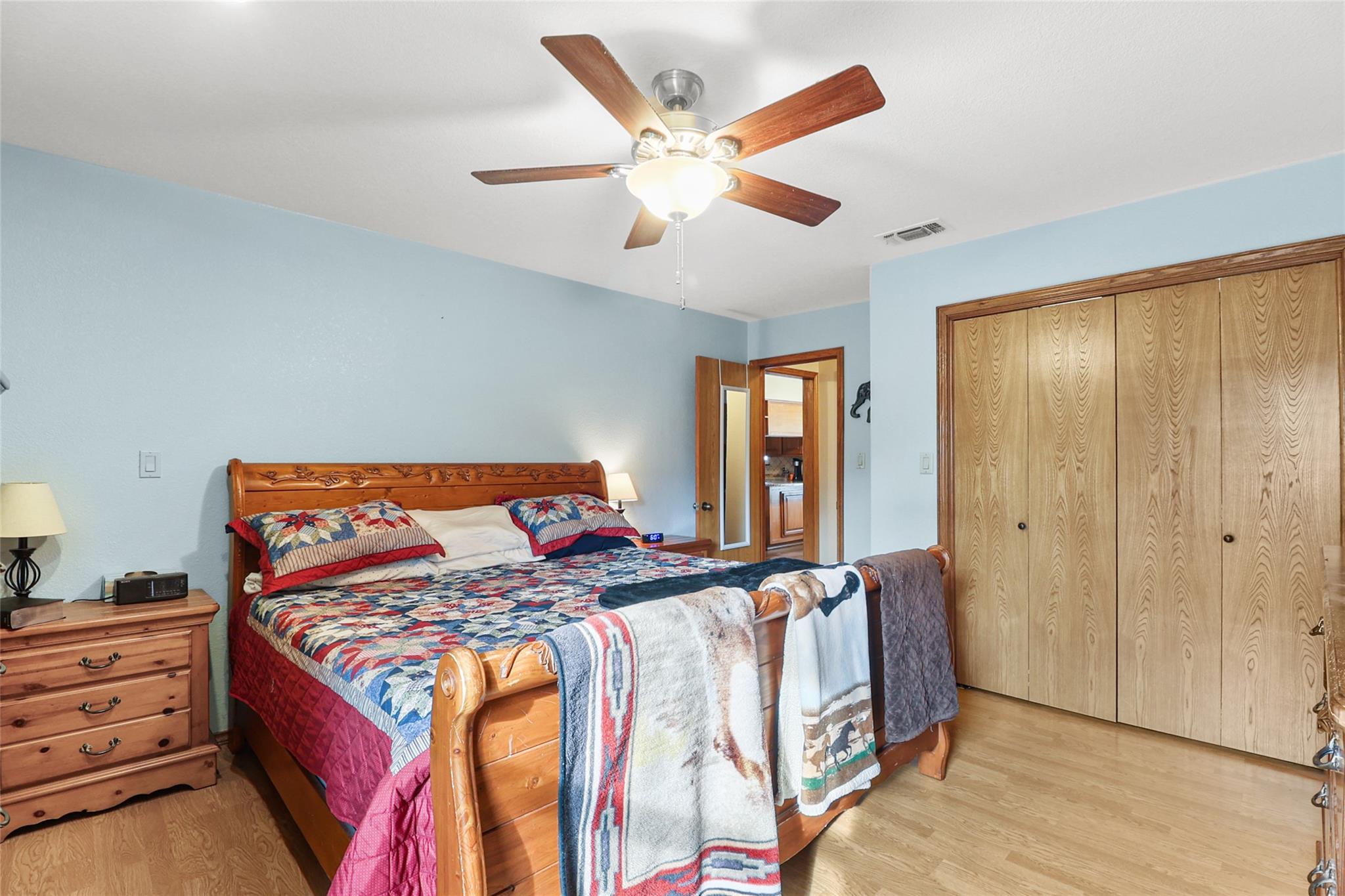 1304 Sunset Dr, Marble Falls, TX 78654